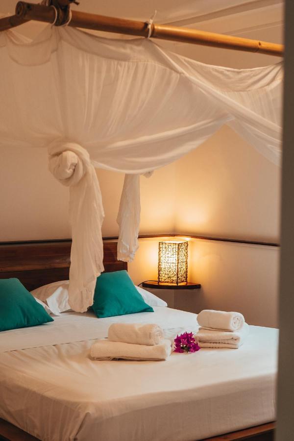Domaine Saint-Francois Hotel Buitenkant foto