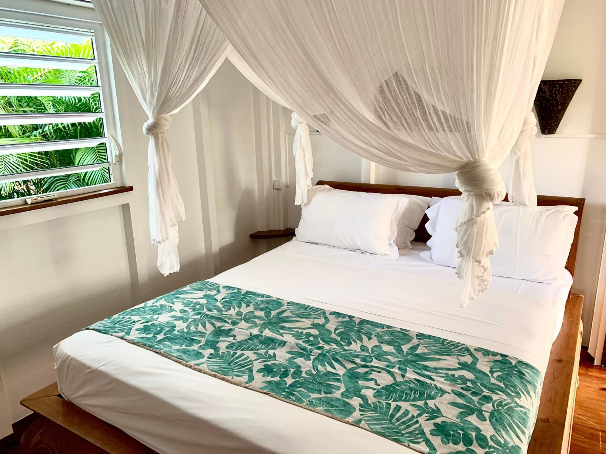 Domaine Saint-Francois Hotel Buitenkant foto